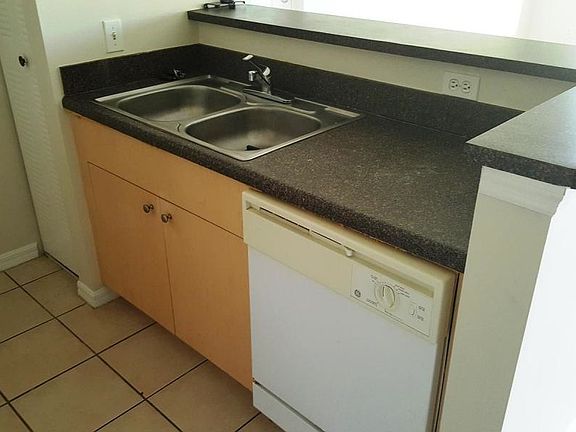 2nd image of 4190 San Marino Blvd APT 206