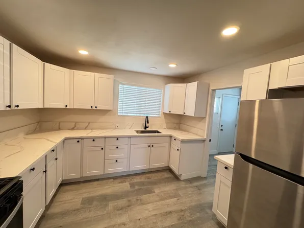5428 Churchward St, San Diego, CA 92114