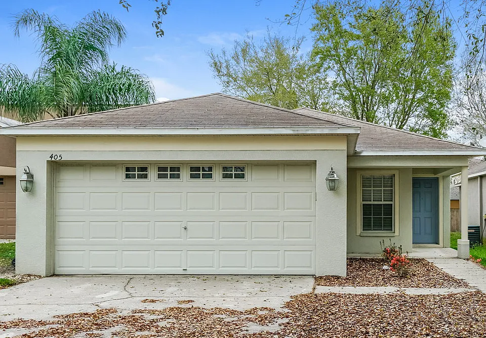 405 Pine Pointe Ct