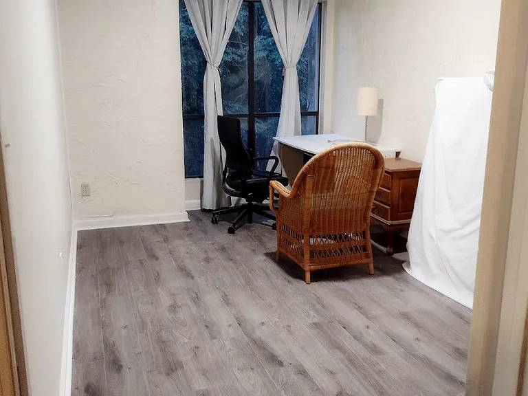 510 E Ponce De Leon Ave #I — Photo 12