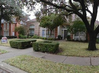 2844 Earlshire Ln, Carrollton, TX 75007