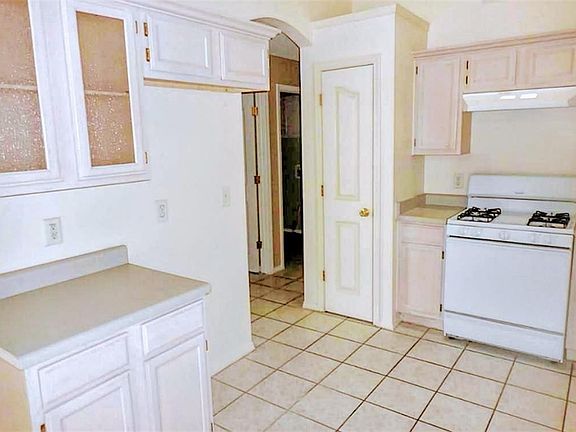 5th image of 12394 Paseo Nuevo Dr