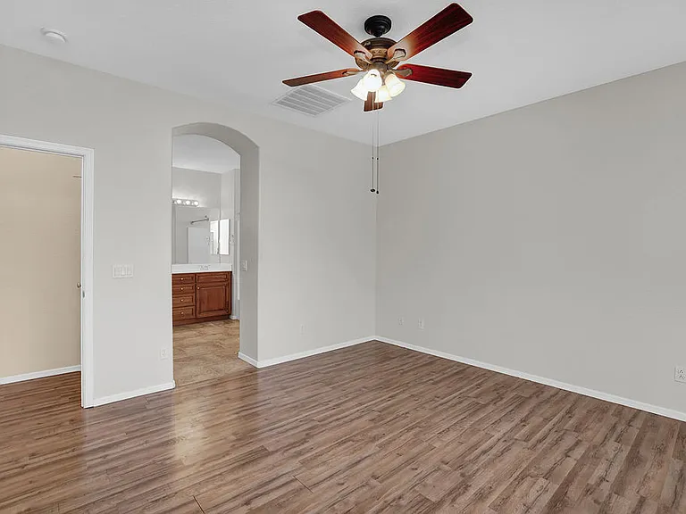 18631 E Swan Dr — Photo 16
