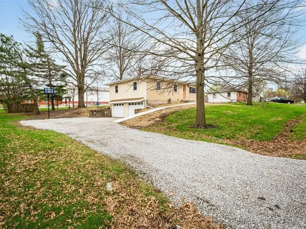 105 Park St, Lathrop, MO 64465