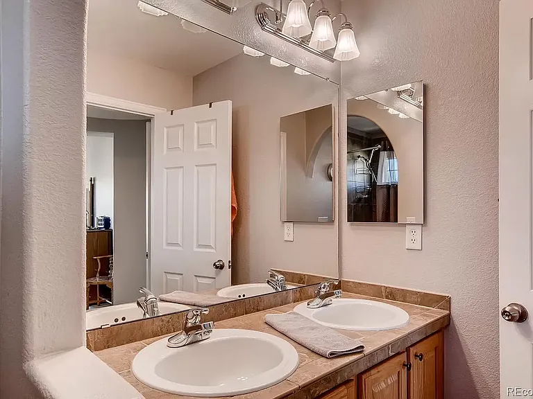 10891 Towerbridge Rd — Photo 18