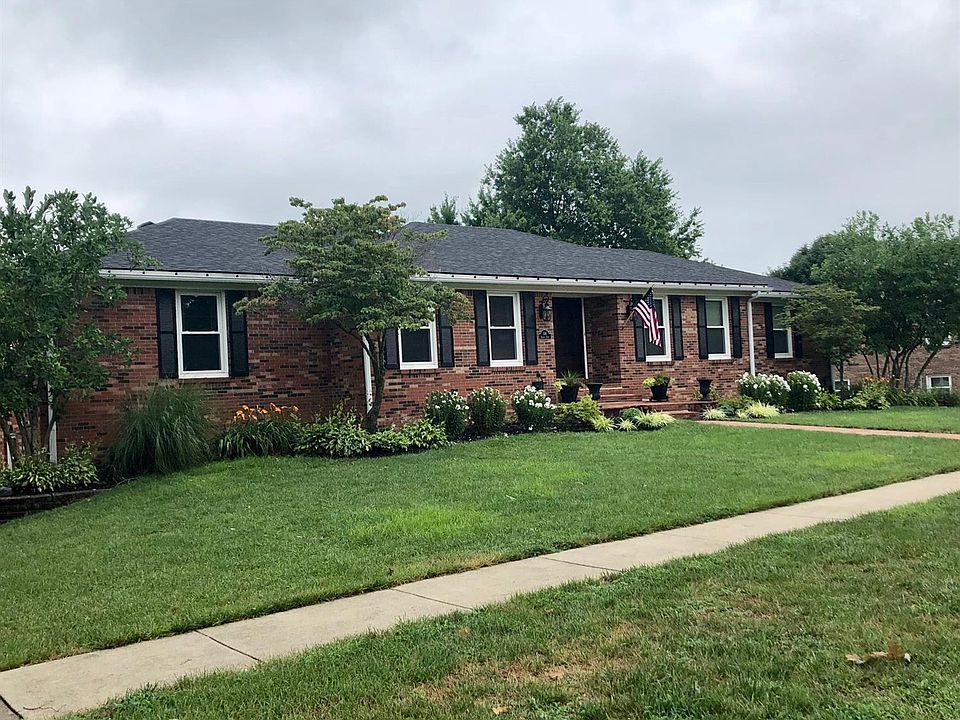 2nd image of 106 Fairway Dr
