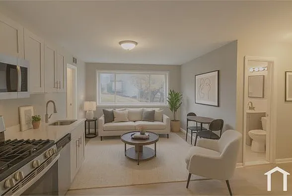 6 bed, $5,500 — Photo 1