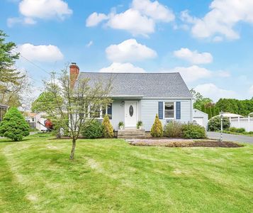 44 Woodward Rd, West Springfield, MA, 01089