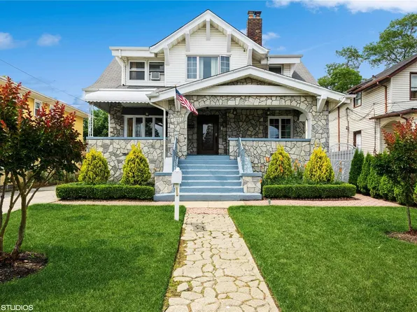 505 Grassmere Terrace, Far Rockaway, NY 11691