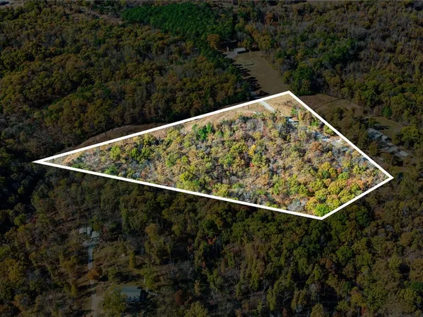 9046 E State Highway 90, Pineville, MO 64856