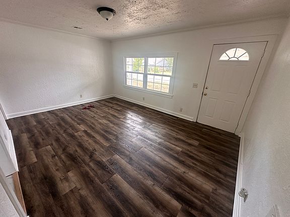 2nd image of 1114 M St NW