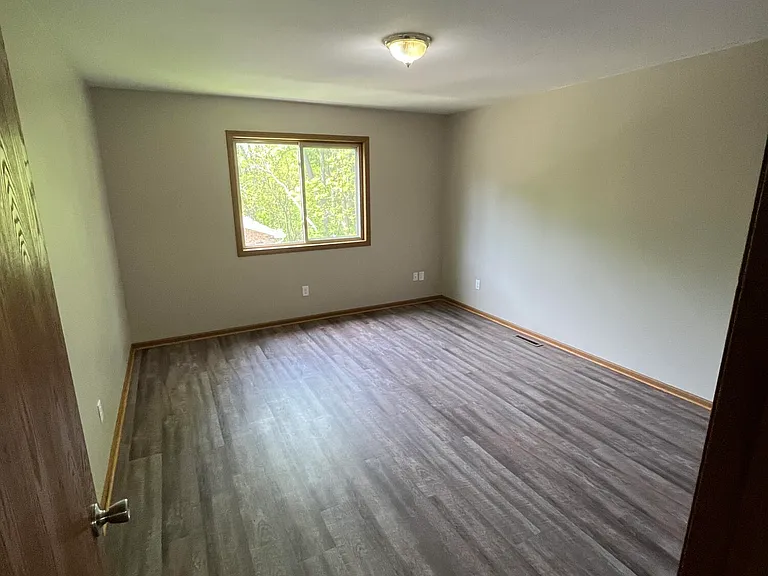 6940 Shattuck Rd — Photo 10