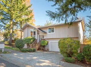 17190 Robb Pl, Lake Oswego, OR 97034