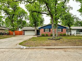 7729 NW 26th St, Bethany, OK 73008