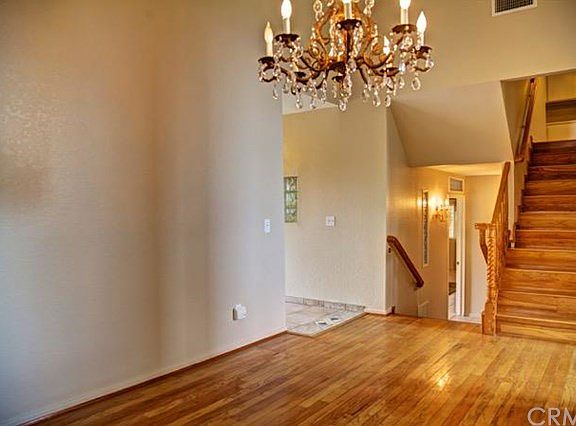 5th image of 25730 Emmerson St