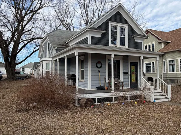 420 Central Ave SW, Orange City, IA 51041