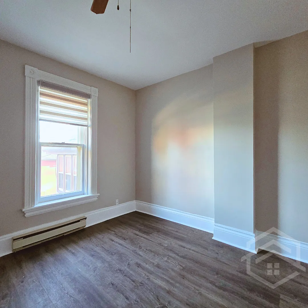 279 Broadway Street Tillsonburg — Photo 4