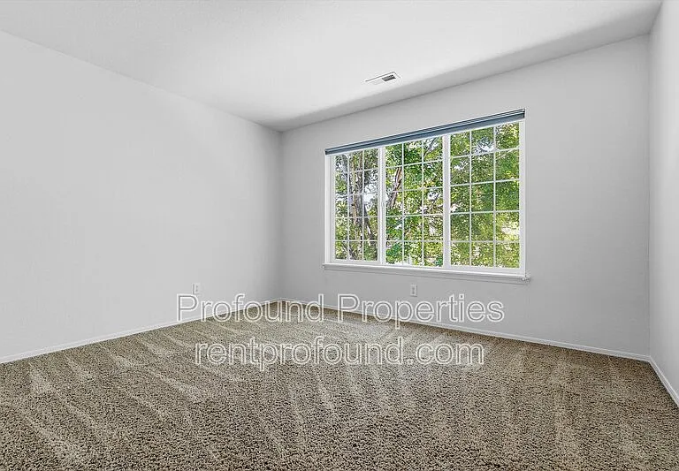 1140 SE Tamango St — Photo 29