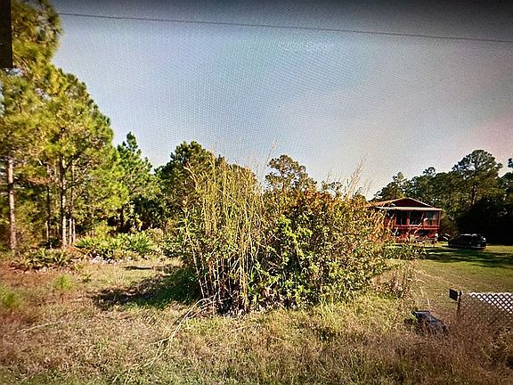 3rd image of 912 Clark Ave