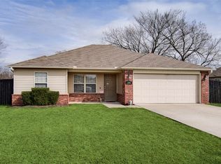 1283 Cander St, Springdale, AR 72764