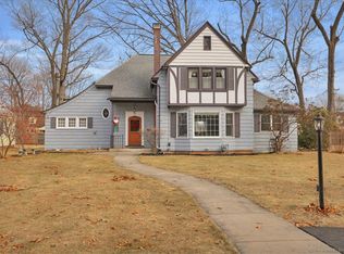 43 Olcott Dr, Manchester, CT 06040