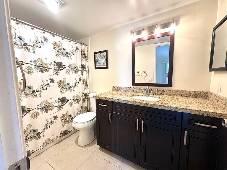 1905 Bermuda Cir #L4 — Photo 27
