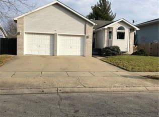 2552 Lansdowne Dr, Decatur, IL 62521