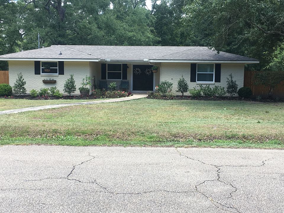 1st image of 66162 Saint Mary Dr