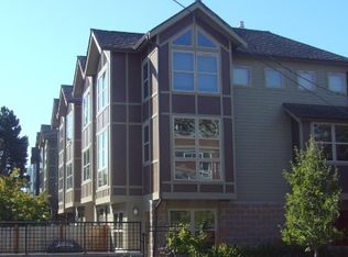 720 Nob Hill Ave N, Seattle, WA 98109