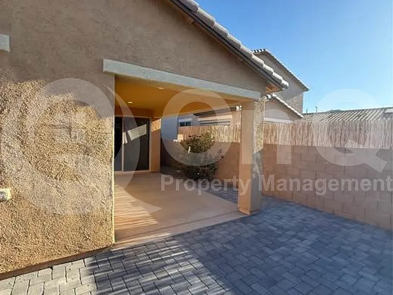 988 W Calle Monte Lindo — Photo 22