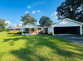 217 Rainbow Rd, Cochran, GA 31014