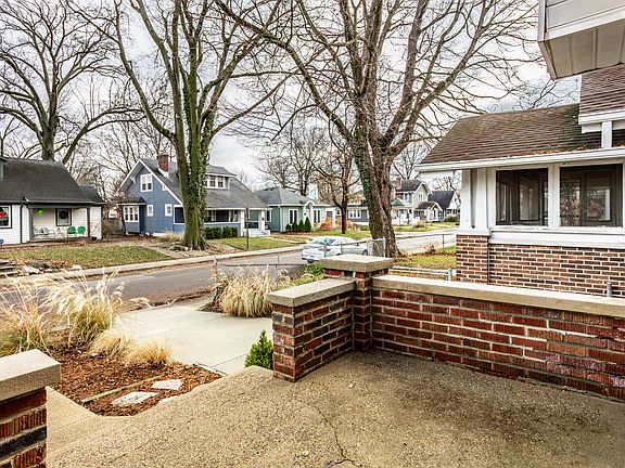 2nd image of 4816 Carrollton Ave