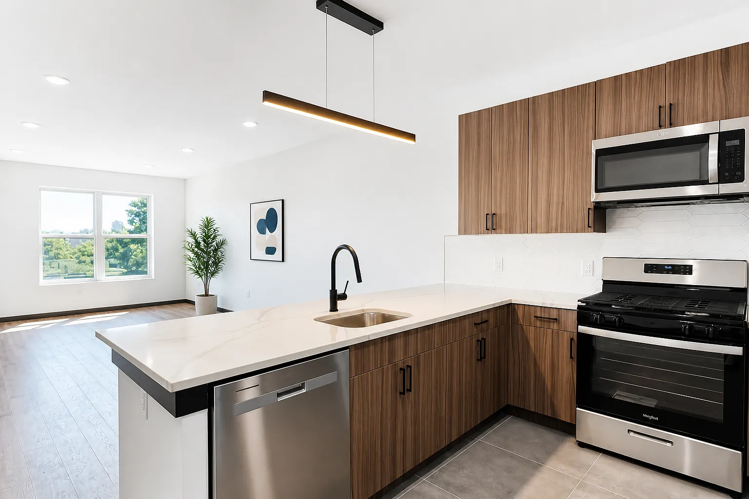 2 bed, $3,100 — Photo 2