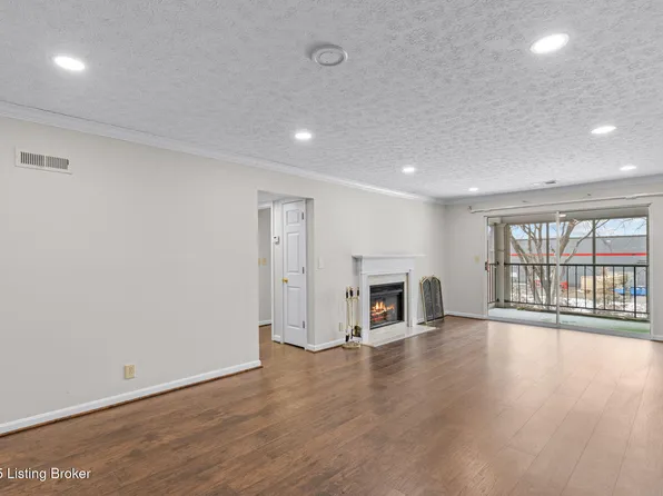 1111 Donard Park Ave, Louisville, KY 40218