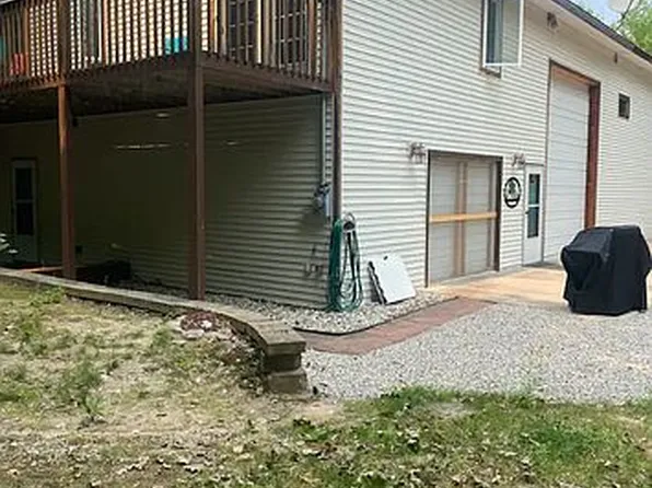 3047 Ironwood Dr, Topinabee, MI 49791