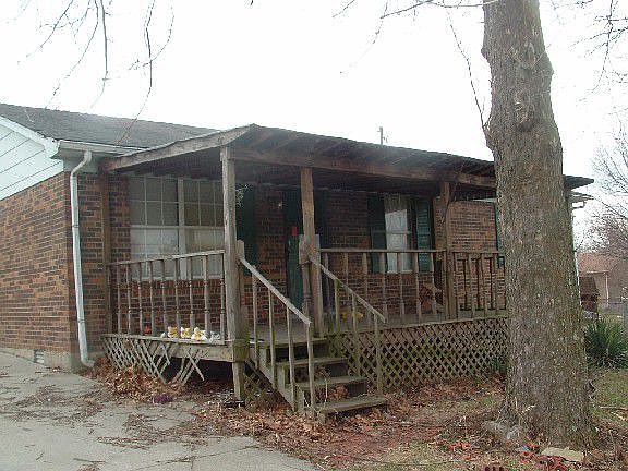 1st image of 403 Beechwood Dr