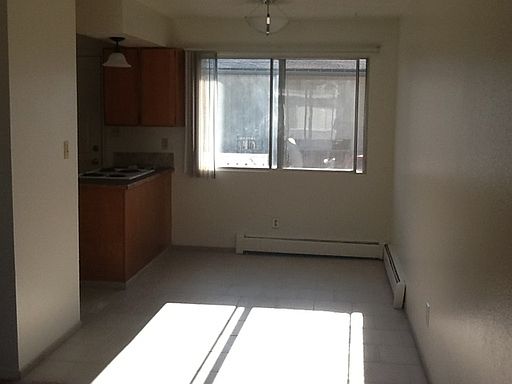 2nd image of 1513 Ernest Ave APT 6A