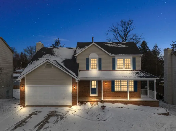 708 Oak View Ln, Milford, MI 48381