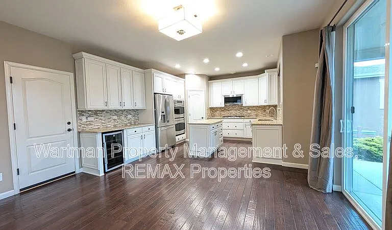 6159 Harney Dr — Photo 16