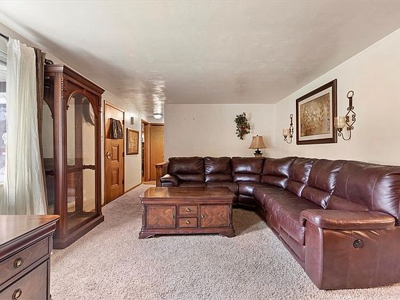 4th image of 123 Oliver Dr