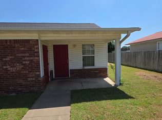 1015 S Glenwood Ave #1-4, Russellville, AR 72801