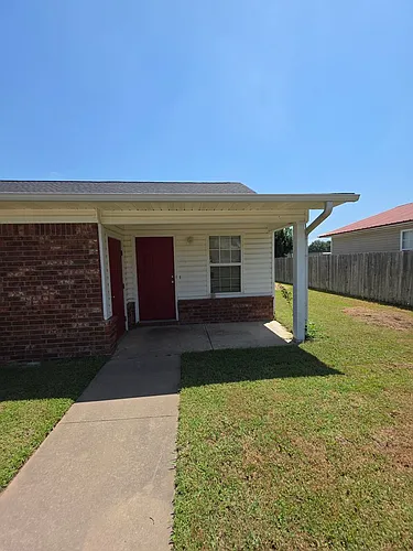 1015 S Glenwood Ave #1-4 Photo 1