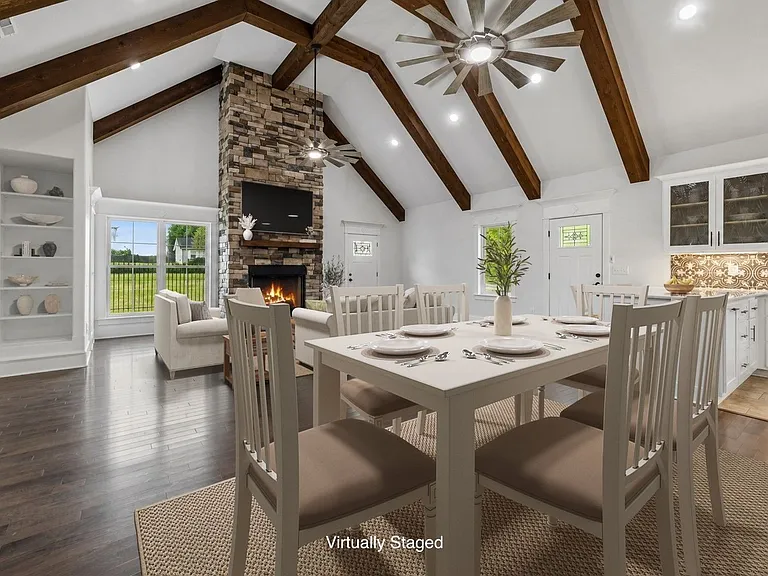 2104A Williamsport Pike — Photo 26