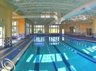 9584 Pine Valley Dr, Grand Blanc, MI 48439