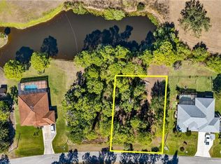 635 Parkdale Blvd, Lehigh Acres, FL 33974