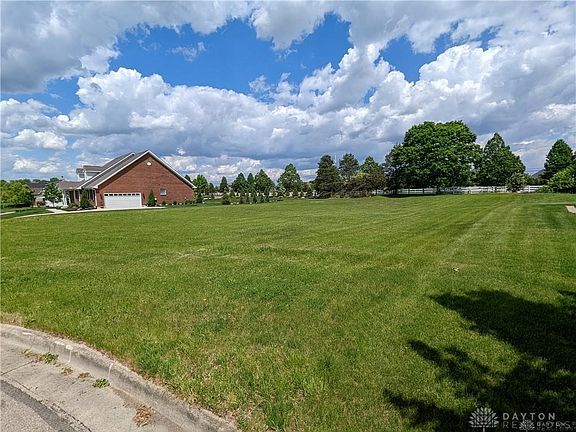 3rd image of 1382 Prestonwood Ct S