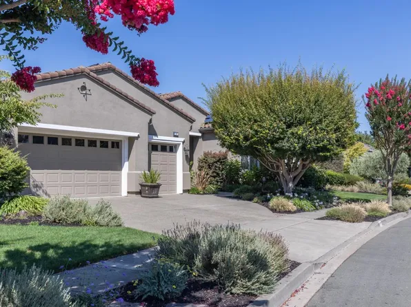 107 Autumn Run Way, Napa, CA 94558