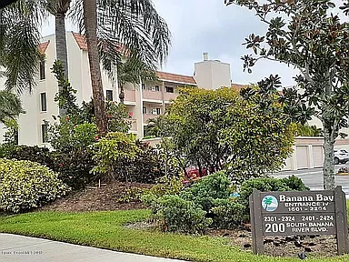 200 S Banana River Blvd — Photo 2