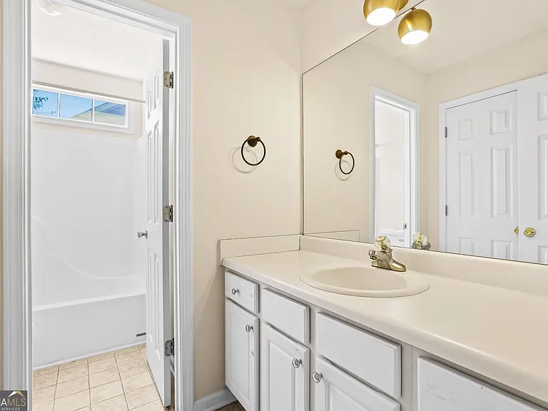 3245 Chandon Ln — Photo 17