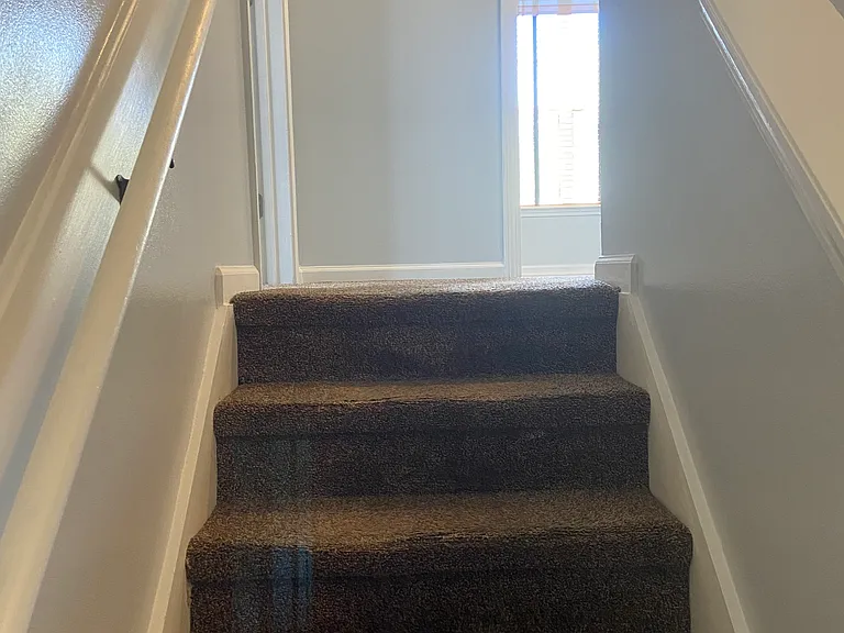 561 Upper 8th Ave S — Photo 12